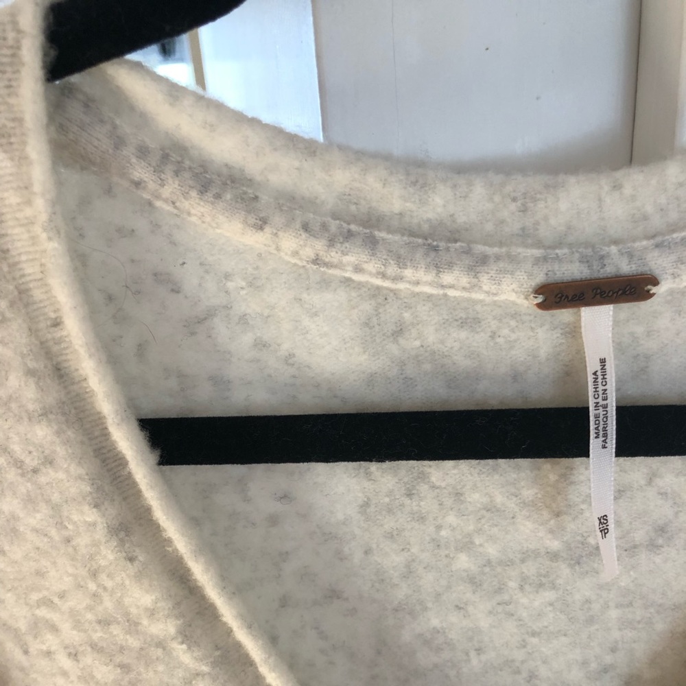 Free People Cozy Oversized Cream Sweater - Picture 2 of 3